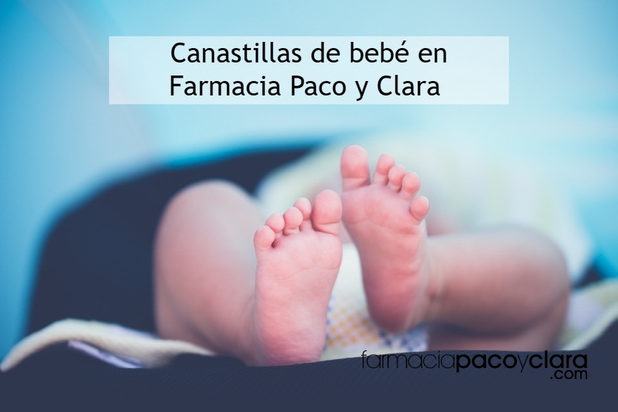 Canastilla de regalo para Bebé Castillo Farmacia Online Paco y Clara